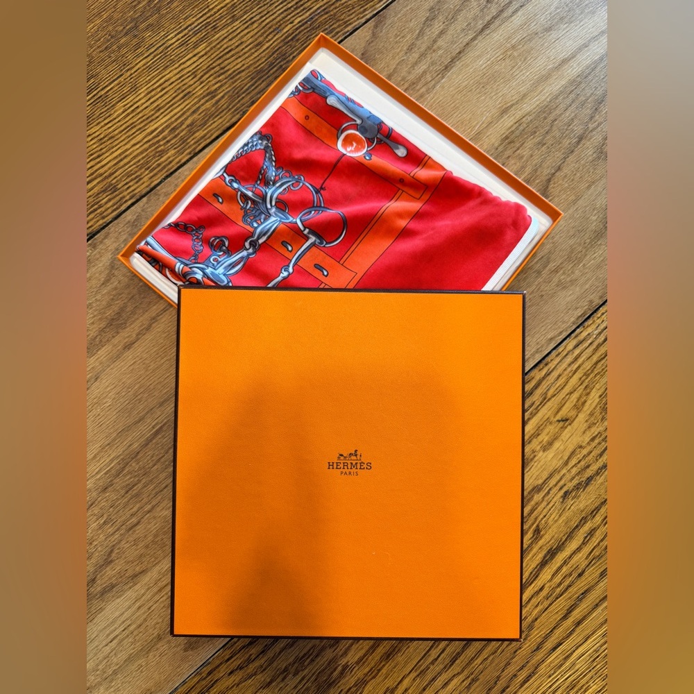 Vintage Hermes Mors et Fikets silk scarf (never been worn)